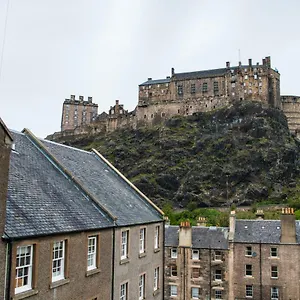  Apartment In With Great View On Castle United Kingdom