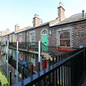  Apartment Stylish Flat In 1860's Listed Building United Kingdom